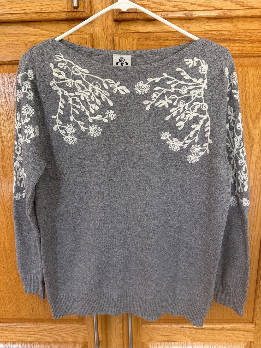 Gray Crewneck Sweater with White Floral Embroidery